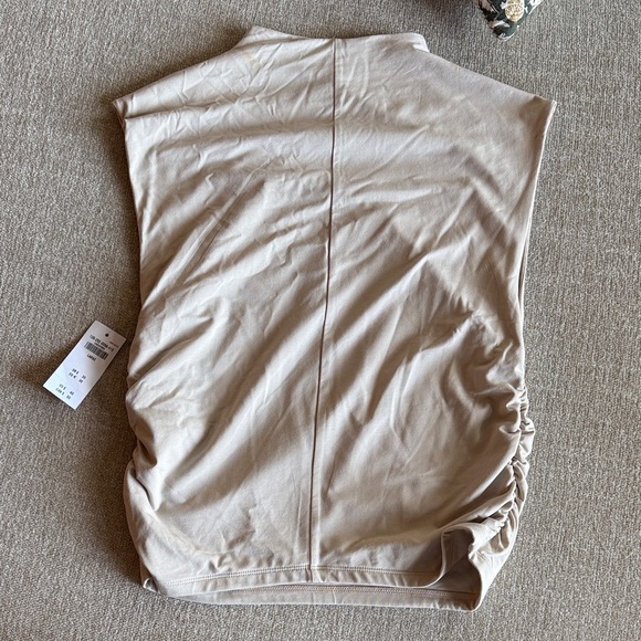 Abercrombie Paloma Sleeveless Tank Top - Picture 4 of 4